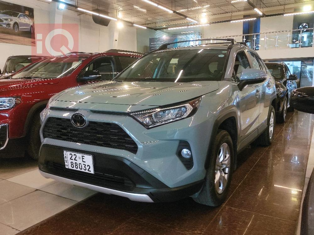 تويوتا راف 4